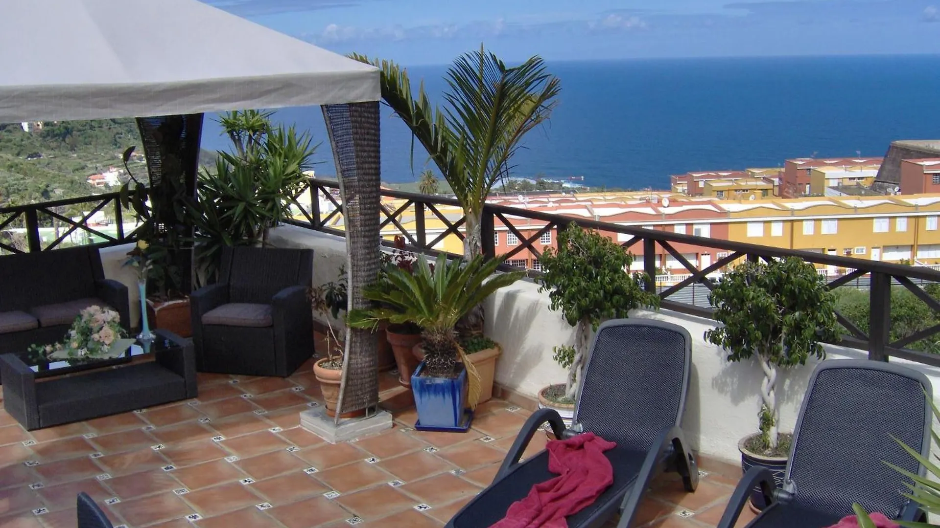 Modern Holiday Home With Balcony With Sea And Mountain Views No Teide-View Icod De Los Vinos